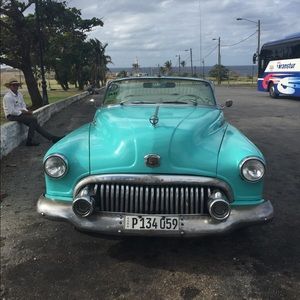 Meet your Posher, Gillian